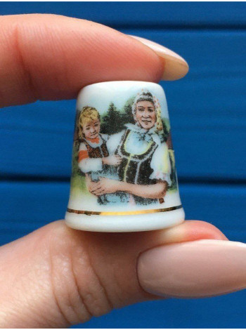 Bernadotte наперсток Mother and Child, коллекционный, винтажный, Thimble Collectors Club, Чехословакия, 1993 год