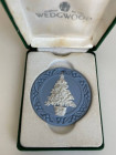 Редкая ёлочная игрушка от Wedgwood в оригинальной коробочке