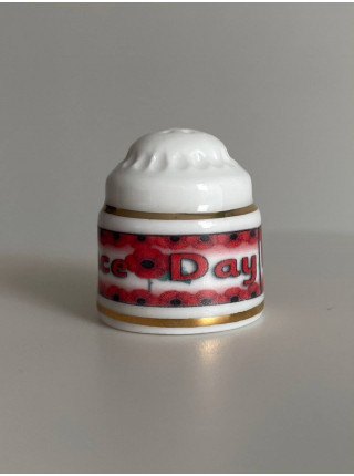 Винтажный коллекционный наперсток Remembrance Day, выпущенный специально для Thimble Collector Guild