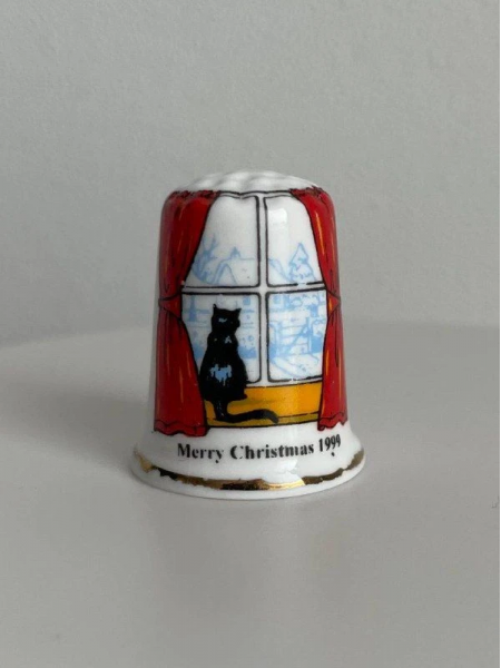 Винтажный коллекционный наперсток Christmas 1999, выпущенный специально для Thimble Collector Guild к Рождеству 1999 года