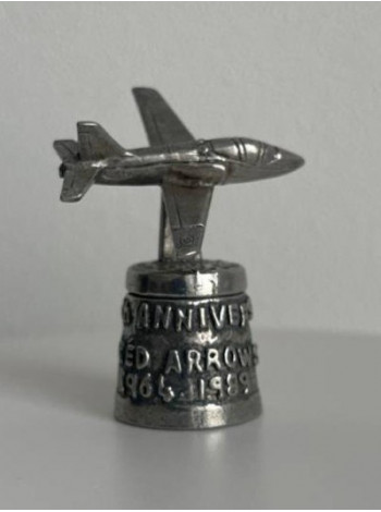 Винтажный коллекционный наперсток со съемной крышкой 25-th Anniversary Red Arrows 1961-1989 из пьютера от McMillan & Wife к 25 юбилею Red Arrows