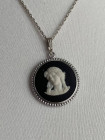 Винтажная подвеска круглой формы редкого дизайна от Wedgwood чёрный Jasper