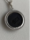 Винтажная подвеска круглой формы редкого дизайна от Wedgwood чёрный Jasper