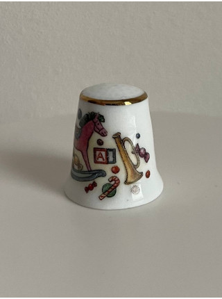 Westchester наперсток Bundle of Toys винтажный, коллекционный, фарфоровый, Thimble Collectors Club
