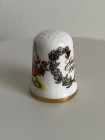 Caverswall наперсток Easter (Пасха) 1981, винтажный, коллекционный, фарфоровый