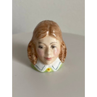 Винтажный наперсток Little Nell (The Old Curiosity Shop) из коллекционной серии Dickens Collection от Francesca Art. Англия, 1983 год