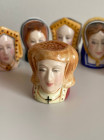 Комплект винтажных наперстков Henry VIII and his wives из коллекционной серии Tudor Collection от Francesca Art. Англия, 1985 год