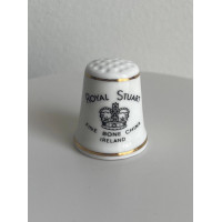 Винтажный коллекционный наперсток с логотипом компании Royal Stuart в оригинальной коробочке