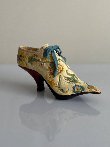 Just The Right Shoe от Raine туфелька Brocade Court винтажная, коллекционная