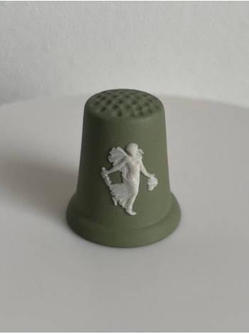 Редкий коллекционный наперсток Floral Girl (Цветочница) от Wedgwood, зелёный Jasper