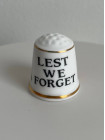 Коллекционный винтажный наперсток из костяного фарфора Lest we forget от Regal Etruria с двумя золотыми ободками