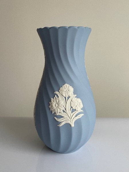 Wedgwood ваза винтажная, коллекционная, джаспер, бисквитный фарфор, редкость, ваза с волнистым краем
