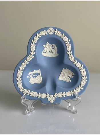 Wedgwood тарелка Крести, Трефы, карточные масти, Веджвуд, винтажная, коллекционная, джаспер, бисквитный фарфор, 1968 год