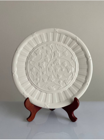 Винтажная коллекционная тарелка дизайна Classic Garden от Wedgwood. Англия, 1996 год