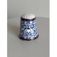 Винтажный коллекционный наперсток Royal Lily от Royal Worcester