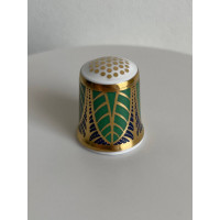 Laurel Leaves - один из двенадцати винтажных наперстков из коллекционной серии The Minton Heritage Collection
