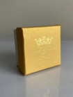 Винтажная шкатулка таблетница Welcome to Our New Royal Baby от Royal Collection, в честь рождения принца Луи, третьего ребенка Уильяма и Кейт