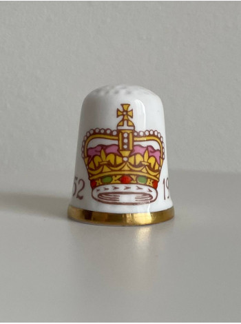 Caverswall наперсток Silver Jubilee Queen Elizabeth II, Елизавета II, винтажный, фарфоровый, коллекционный