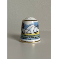 Винтажный коллекционный наперсток To Celebrate the Australian Bi-Centenary and the Visit of the Prince and Princess of Wales от Sutherland