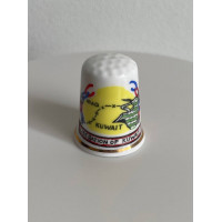 Коллекционный наперсток Liberation, выпущенный Country Crafts специально для Thimble Collector Guild. Декорирован золотом 22К