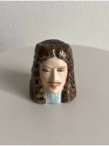 Винтажный наперсток Charles II (Карл Второй) из коллекционной серии Dickens Collection от Francesca Art. Англия, 1983 год
