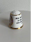 Коллекционный наперсток Royal Birthday Roses, выпущенный в март 2006 года специально для Thimble Collector Guild к 80-летию Елизаветы Второй