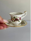 Royal Albert чайная пара December, Декабрь, миниатюра, винтажная, коллекционная