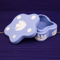 Шкатулка WEDGWOOD в форме звезды голубой Jasper