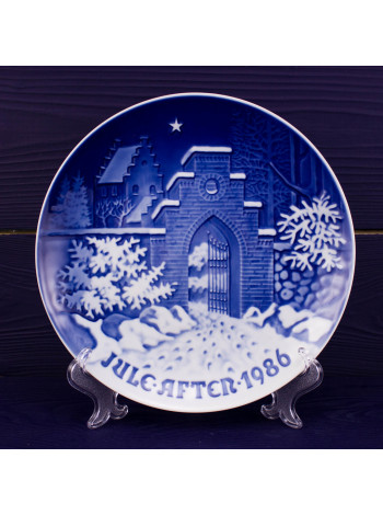 Тарелка Royal Copenhagen 1986